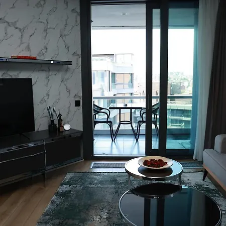 Lovely One One Bdroom-836 *