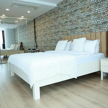 דירה Lovely One One Bdroom-836