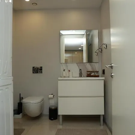 Lovely One One Bdroom-836 דירה