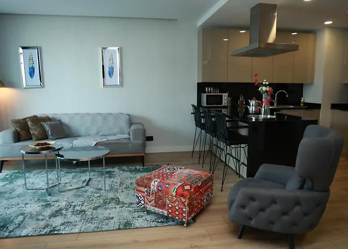 Lovely One One Bdroom-836 公寓 *