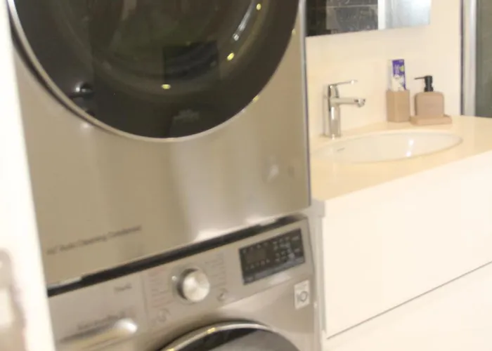 Lovely One One Bdroom-836 *