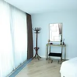 Lovely One One Bdroom-836 * 伊斯坦布尔