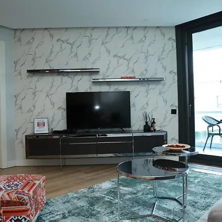 Lovely One One Bdroom-836 *